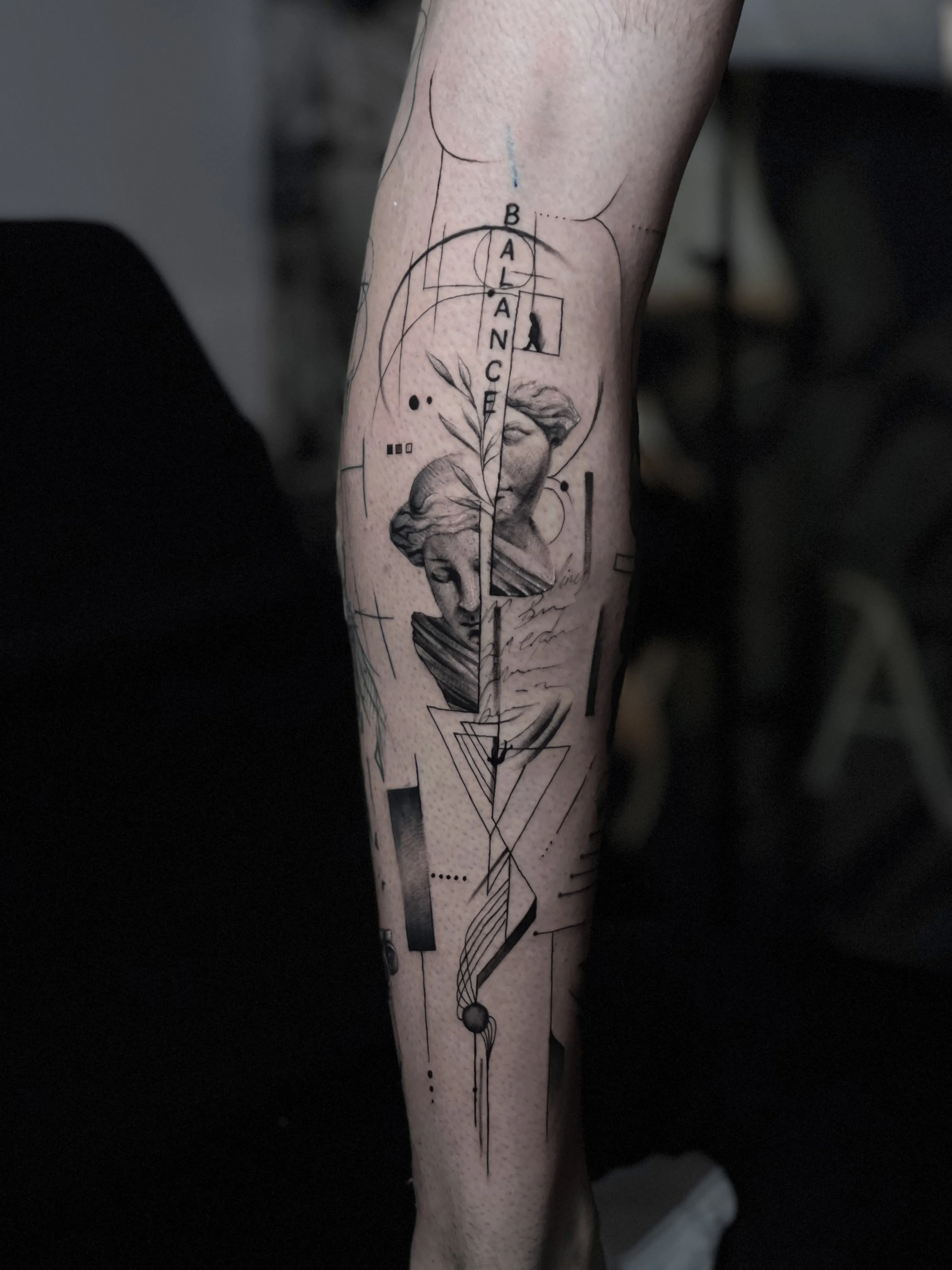 Micro Realism - Fine Line